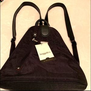 Baggallini Metro Sling Backpack, NWT, Cheetah Print